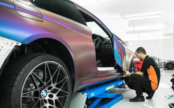 BMW-M4-Vinyl-Wrap-Cutsomise-GVE-London