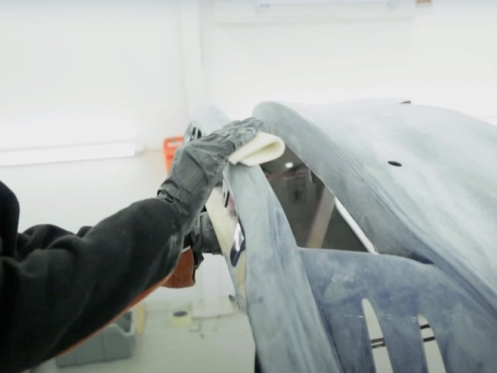 The GVE Bodyshop team used paint-matching technology to ensure that the panels being worked on matched the rest of the car perfectly. The panels were then machine polished and given a final quality check, to ensure that this Tesla had been brought back to showroom condition