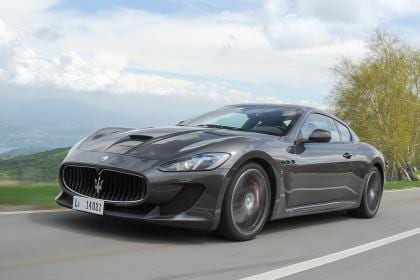 maserati mc stradale 1 front tracking