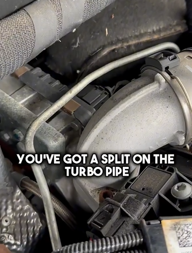 Split on the turbo pipe