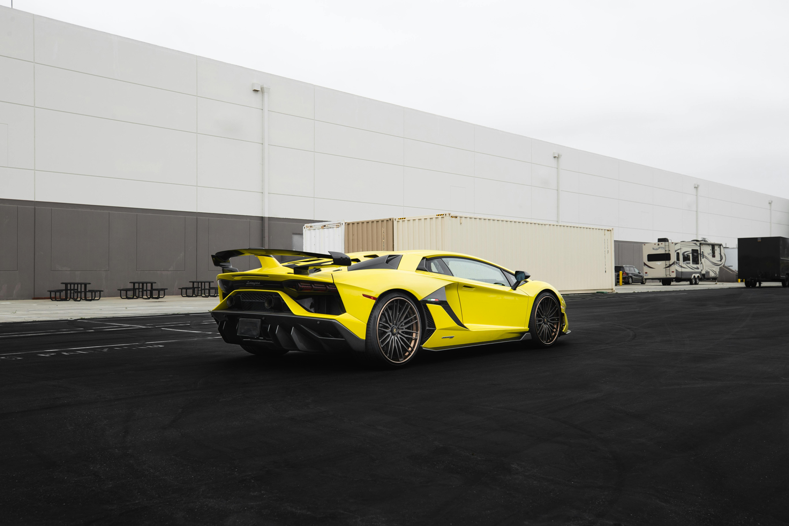 How to Improve Fuel Efficiency on Lamborghini Aventador