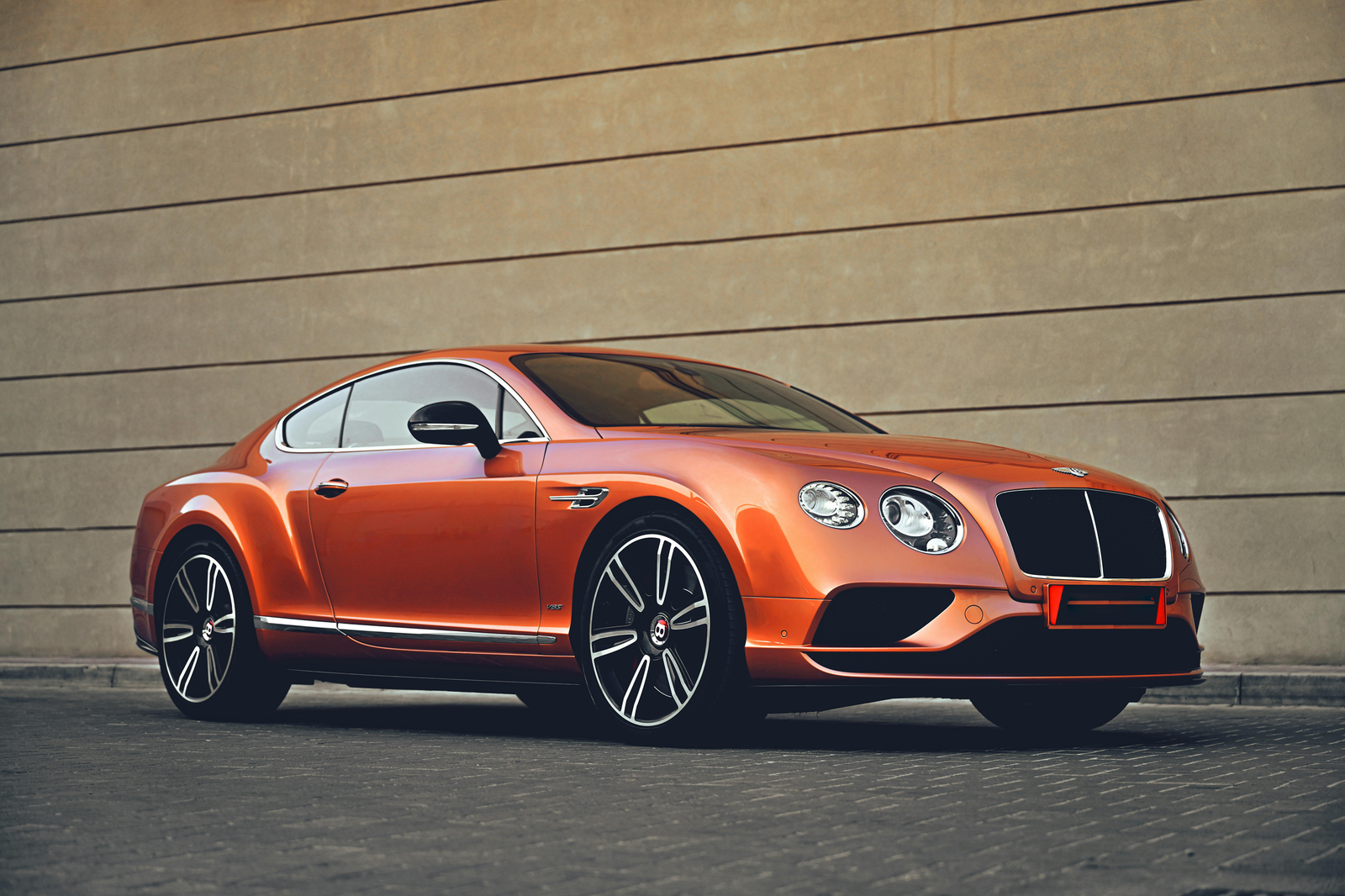 Top 10 Trackers for Your Luxury Bentley