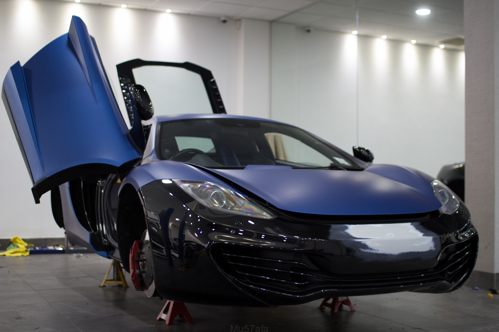 Why Regular Supercar Servicing is Essential for High-Performance Cars
