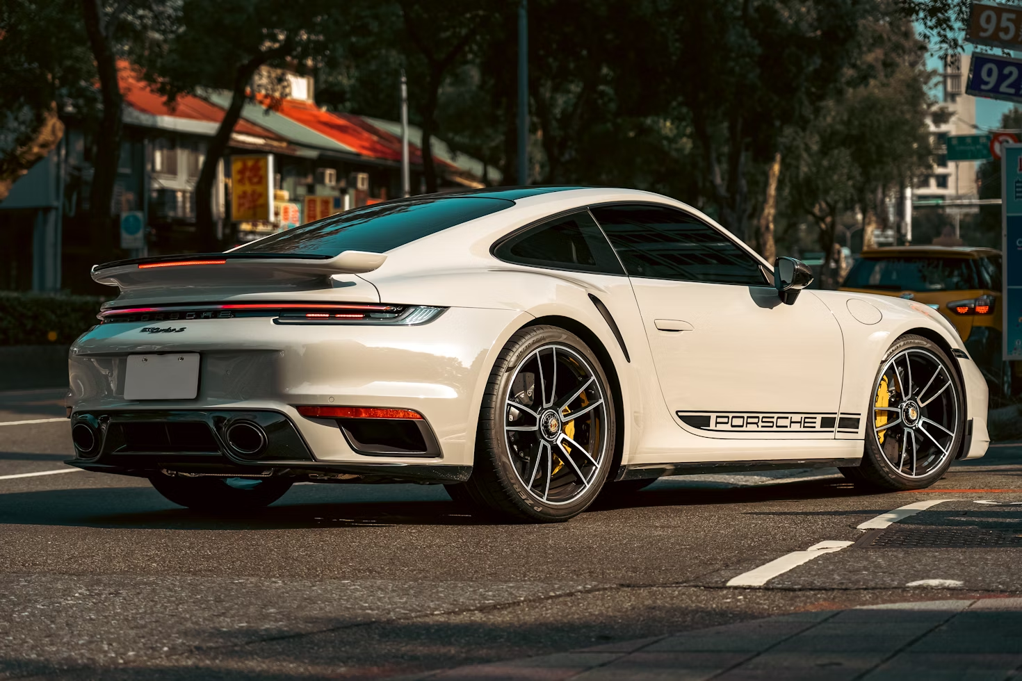 Porsche 911 Turbo S