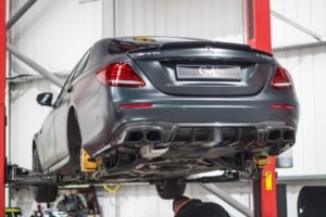 What are the Best Adhesives for Car Body Repair?