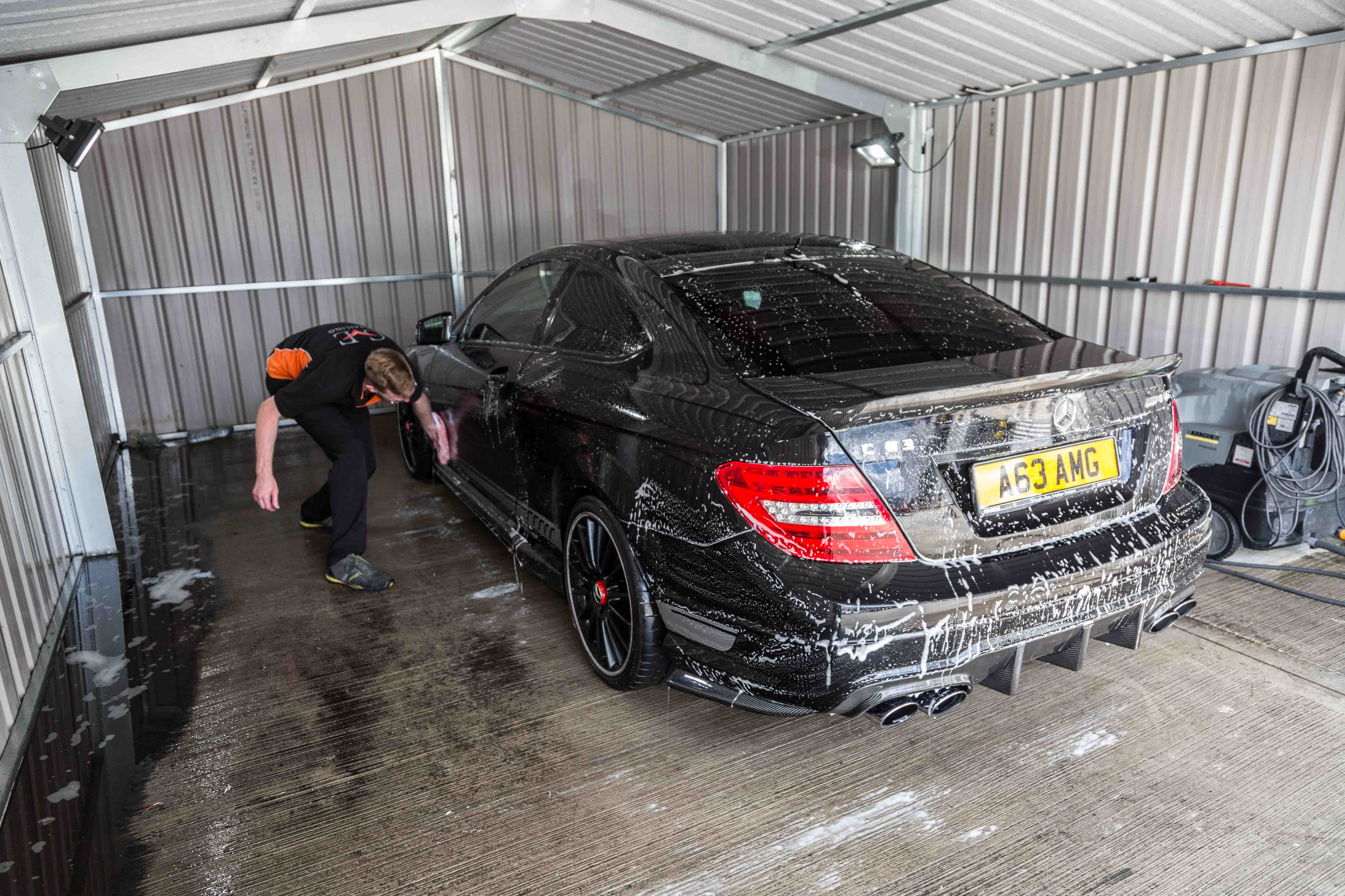 Main Dealer Servicing: What You’re Paying For