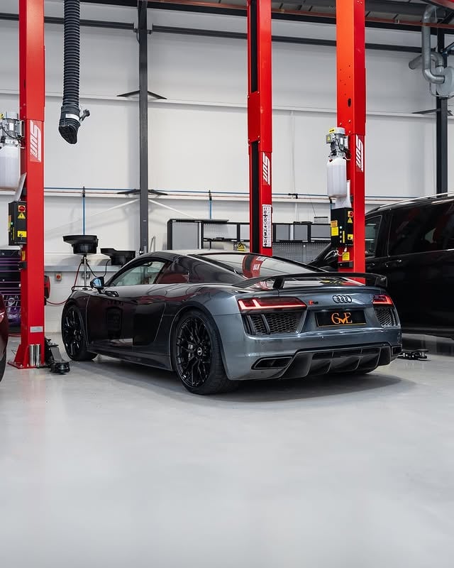 Audi R8 V10 PERFORMANCE