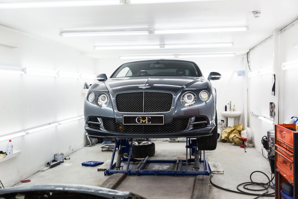 Bentley Servicing MOT