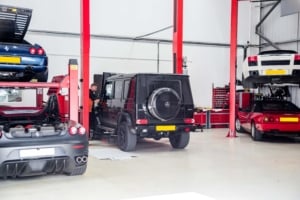 Winter Car Servicing Tips to Keep Your Vehicle Road-Ready